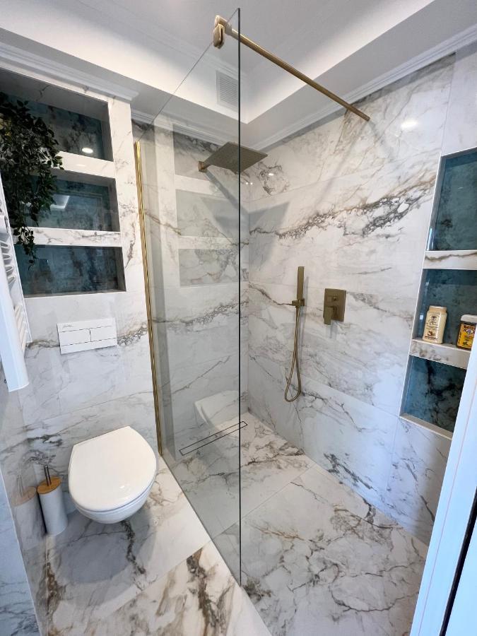 Luxueux Appartement - Vue Mer - Piscine - Free Parking - Monaco กัปไดล์ ภายนอก รูปภาพ